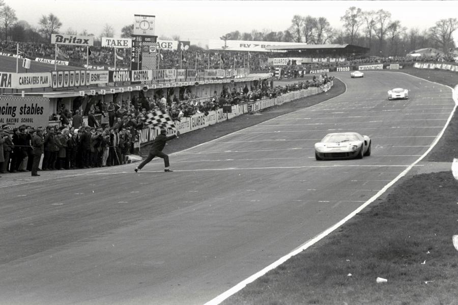  Ford GT40 (Mk I) 1965 года  (фото 62 из 66)